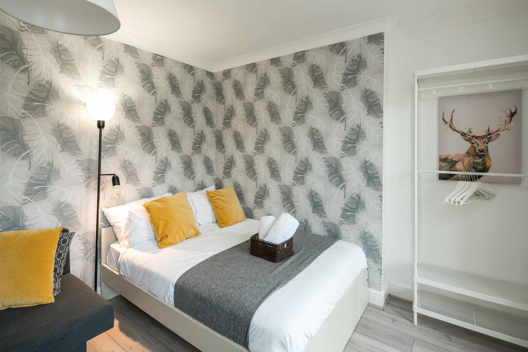 Private Double Room Shared Bathroom Near City Centre Londyn Zewnętrze zdjęcie